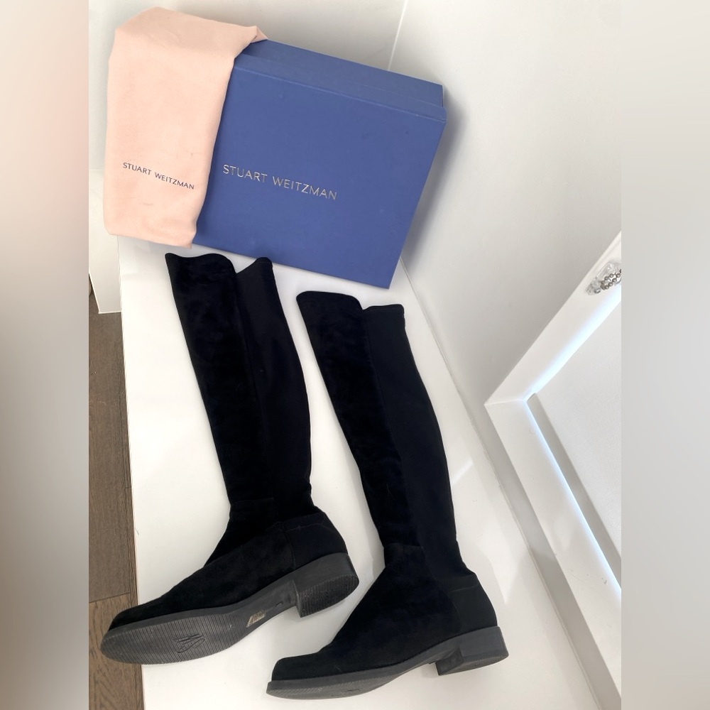 Stuart Weitzman 5050 Boot Black Suede Size 8.5M / 39